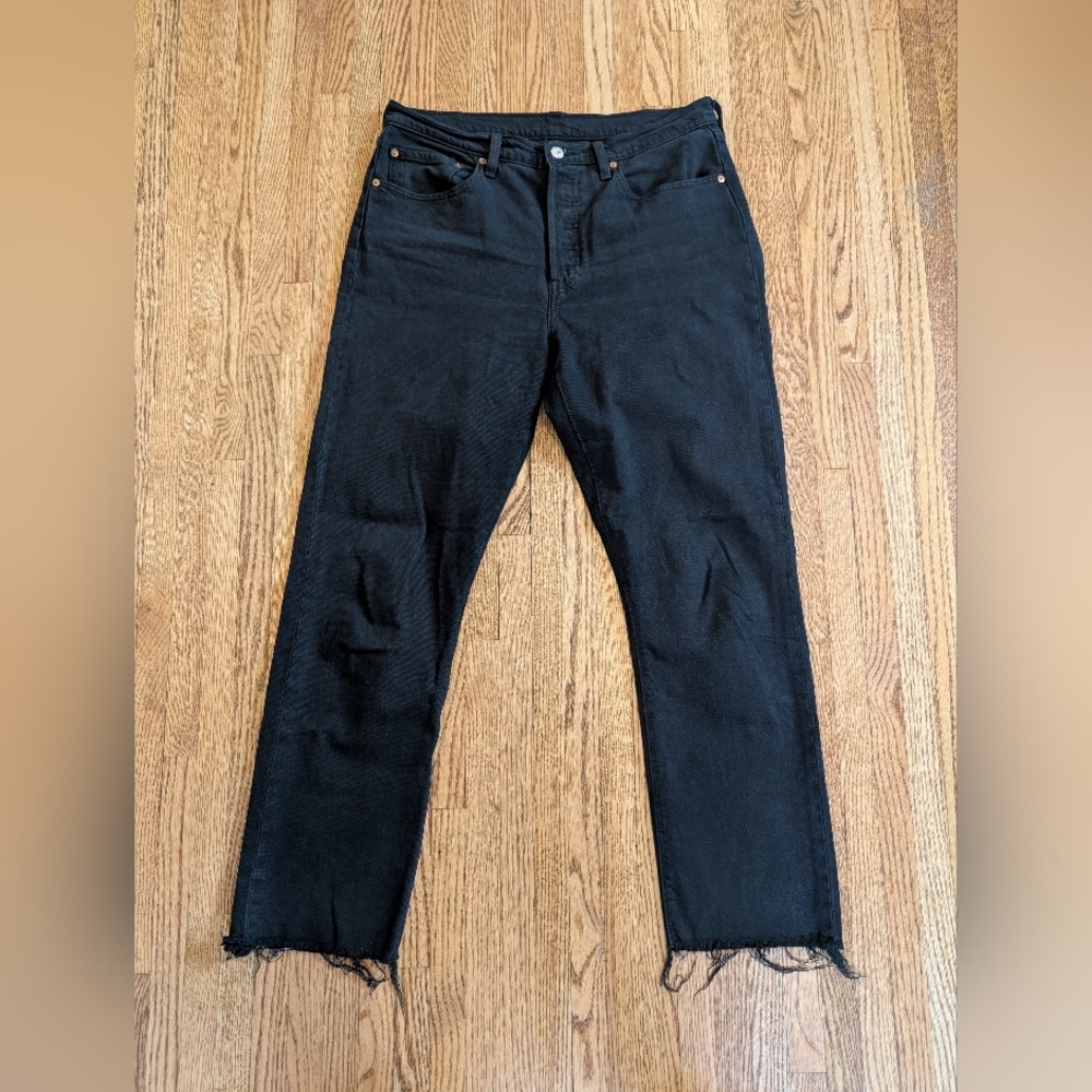 Levi's Black 501 Cropped Jeans Size 31